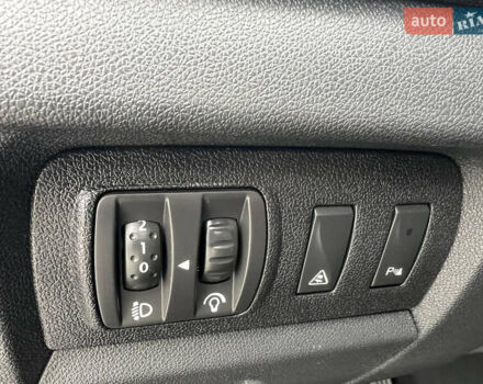 Сірий Рено Меган, об'ємом двигуна 1.5 л та пробігом 199 тис. км за 8250 $, фото 39 на Automoto.ua