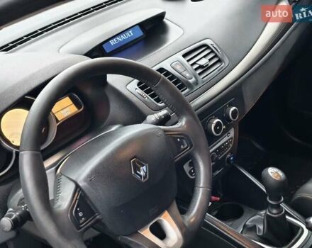 Серый Рено Меган, объемом двигателя 1.5 л и пробегом 249 тыс. км за 6750 $, фото 19 на Automoto.ua