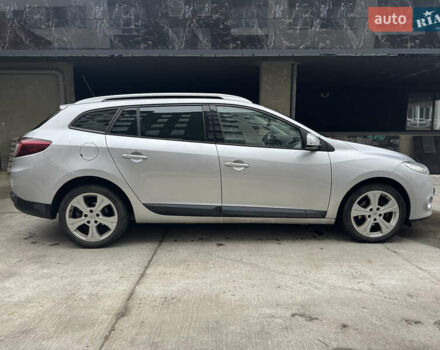 Серый Рено Меган, объемом двигателя 1.9 л и пробегом 213 тыс. км за 7700 $, фото 12 на Automoto.ua