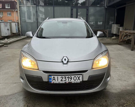 Серый Рено Меган, объемом двигателя 1.9 л и пробегом 213 тыс. км за 7700 $, фото 4 на Automoto.ua