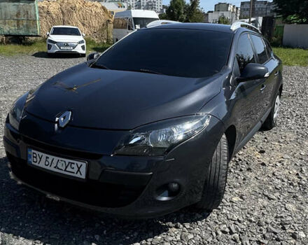 Серый Рено Меган, объемом двигателя 1.46 л и пробегом 230 тыс. км за 7500 $, фото 12 на Automoto.ua