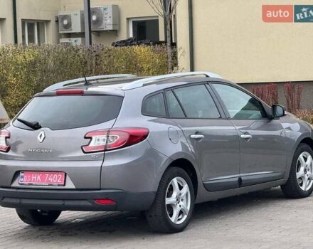 Сірий Рено Меган, об'ємом двигуна 1.4 л та пробігом 216 тис. км за 7700 $, фото 4 на Automoto.ua