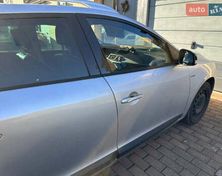 Сірий Рено Меган, об'ємом двигуна 1.5 л та пробігом 257 тис. км за 8500 $, фото 2 на Automoto.ua