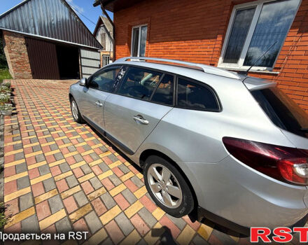 Рено Меган 2011 в Нежине на Automoto.ua Серый Рено Меган, объемом двигателя 1.4 л и пробегом 224 тыс. км за 7800 $, фото 9 на Automoto.ua