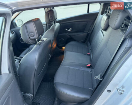 Сірий Рено Меган, об'ємом двигуна 1.5 л та пробігом 260 тис. км за 7550 $, фото 37 на Automoto.ua