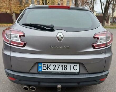 Серый Рено Меган, объемом двигателя 1.5 л и пробегом 285 тыс. км за 7000 $, фото 7 на Automoto.ua