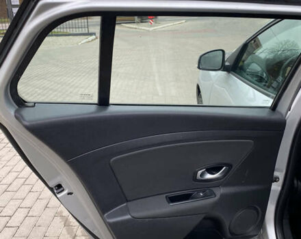 Сірий Рено Меган, об'ємом двигуна 1.5 л та пробігом 277 тис. км за 6999 $, фото 20 на Automoto.ua