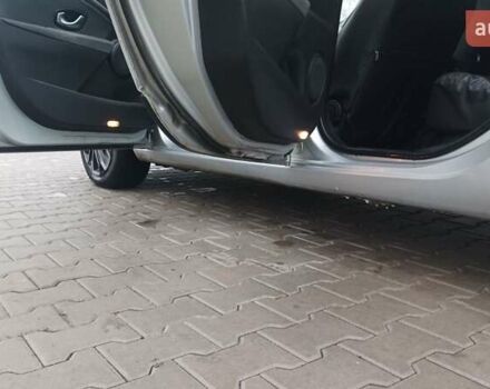 Серый Рено Меган, объемом двигателя 1.46 л и пробегом 307 тыс. км за 5800 $, фото 4 на Automoto.ua