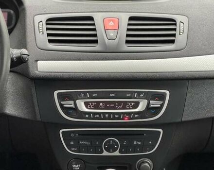 Сірий Рено Меган, об'ємом двигуна 1.46 л та пробігом 270 тис. км за 7800 $, фото 26 на Automoto.ua