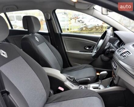 Сірий Рено Меган, об'ємом двигуна 1.5 л та пробігом 250 тис. км за 6500 $, фото 28 на Automoto.ua