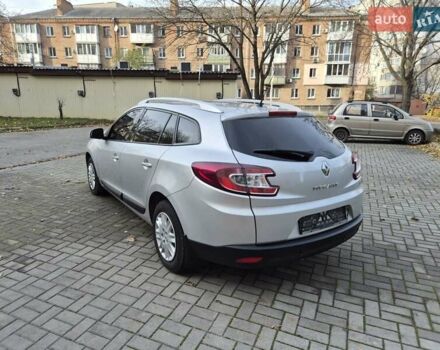 Сірий Рено Меган, об'ємом двигуна 1.46 л та пробігом 252 тис. км за 7300 $, фото 8 на Automoto.ua