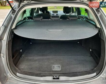 Серый Рено Меган, объемом двигателя 1.6 л и пробегом 194 тыс. км за 8100 $, фото 93 на Automoto.ua