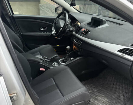 Серый Рено Меган, объемом двигателя 1.9 л и пробегом 213 тыс. км за 7700 $, фото 21 на Automoto.ua