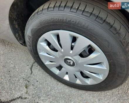 Серый Рено Меган, объемом двигателя 1.6 л и пробегом 194 тыс. км за 8100 $, фото 81 на Automoto.ua