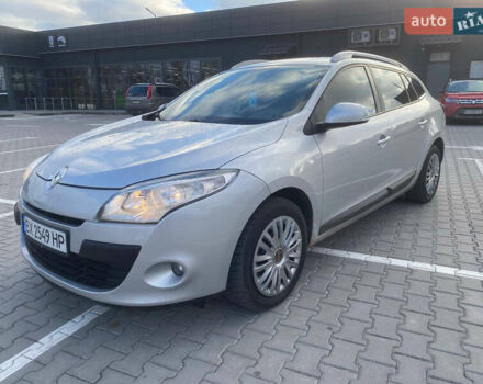 Серый Рено Меган, объемом двигателя 1.46 л и пробегом 258 тыс. км за 6900 $, фото 1 на Automoto.ua