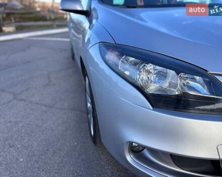 Серый Рено Меган, объемом двигателя 1.5 л и пробегом 249 тыс. км за 9400 $, фото 19 на Automoto.ua