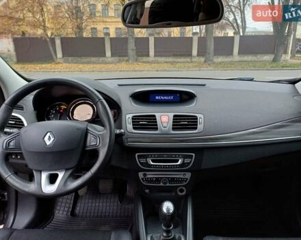 Серый Рено Меган, объемом двигателя 1.5 л и пробегом 285 тыс. км за 7000 $, фото 17 на Automoto.ua