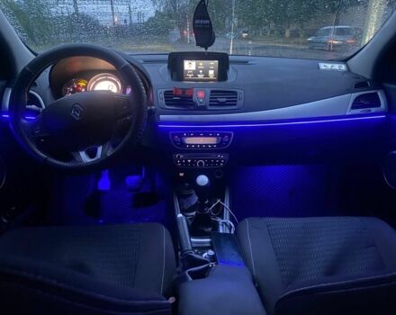Сірий Рено Меган, об'ємом двигуна 1.5 л та пробігом 330 тис. км за 6900 $, фото 5 на Automoto.ua