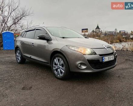 Серый Рено Меган, объемом двигателя 1.46 л и пробегом 280 тыс. км за 7000 $, фото 1 на Automoto.ua