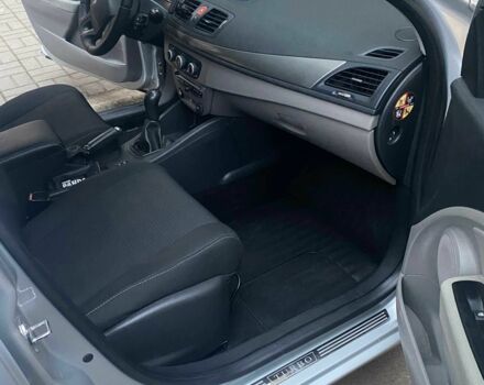 Серый Рено Меган, объемом двигателя 1.5 л и пробегом 260 тыс. км за 6999 $, фото 10 на Automoto.ua