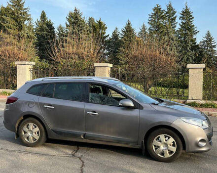 Серый Рено Меган, объемом двигателя 1.46 л и пробегом 203 тыс. км за 7400 $, фото 2 на Automoto.ua