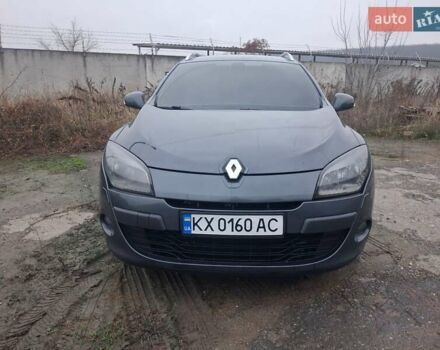 Серый Рено Меган, объемом двигателя 1.5 л и пробегом 250 тыс. км за 6750 $, фото 1 на Automoto.ua