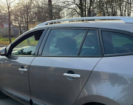 Серый Рено Меган, объемом двигателя 1.46 л и пробегом 203 тыс. км за 7400 $, фото 8 на Automoto.ua