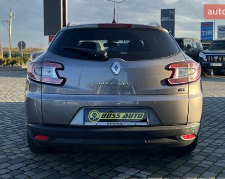 Сірий Рено Меган, об'ємом двигуна 1.46 л та пробігом 208 тис. км за 7800 $, фото 5 на Automoto.ua