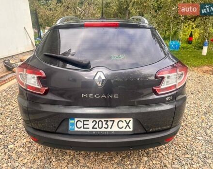 Рено Меган 2011 в Косове на Automoto.ua Серый Рено Меган, объемом двигателя 1.46 л и пробегом 254 тыс. км за 6999 $, фото 19 на Automoto.ua