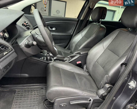 Сірий Рено Меган, об'ємом двигуна 1.5 л та пробігом 218 тис. км за 7200 $, фото 31 на Automoto.ua