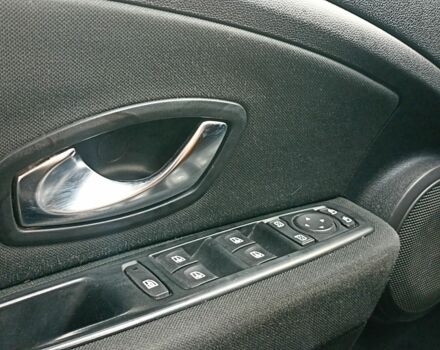 Серый Рено Меган, объемом двигателя 0 л и пробегом 232 тыс. км за 7000 $, фото 1 на Automoto.ua