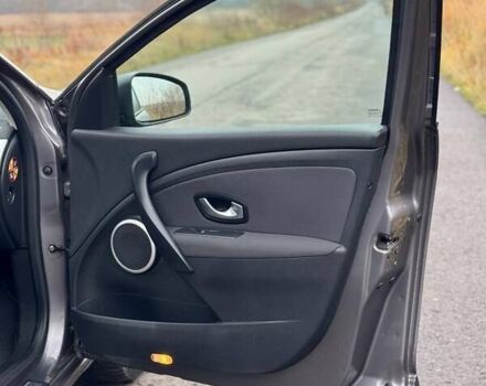 Сірий Рено Меган, об'ємом двигуна 1.46 л та пробігом 270 тис. км за 7800 $, фото 20 на Automoto.ua