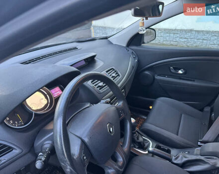 Сірий Рено Меган, об'ємом двигуна 1.6 л та пробігом 170 тис. км за 7290 $, фото 27 на Automoto.ua