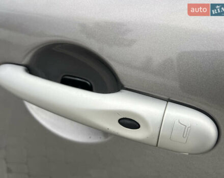 Сірий Рено Меган, об'ємом двигуна 1.5 л та пробігом 199 тис. км за 8250 $, фото 38 на Automoto.ua