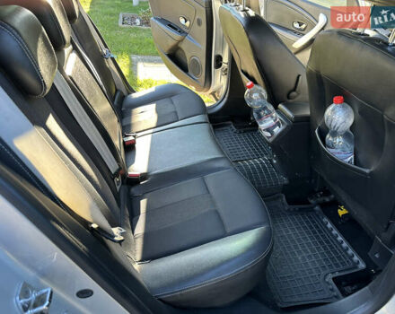 Серый Рено Меган, объемом двигателя 1.5 л и пробегом 257 тыс. км за 8500 $, фото 8 на Automoto.ua