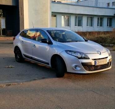 Сірий Рено Меган, об'ємом двигуна 1.5 л та пробігом 288 тис. км за 7100 $, фото 19 на Automoto.ua