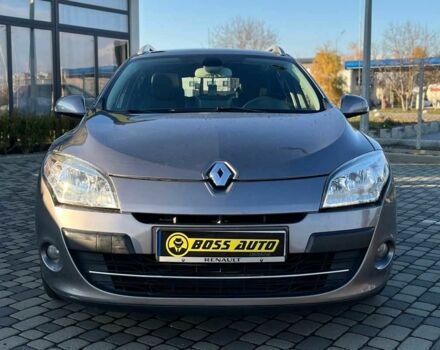 Серый Рено Меган, объемом двигателя 1.5 л и пробегом 208 тыс. км за 7800 $, фото 1 на Automoto.ua