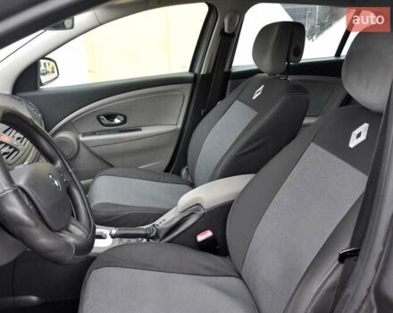 Сірий Рено Меган, об'ємом двигуна 1.5 л та пробігом 250 тис. км за 6500 $, фото 17 на Automoto.ua