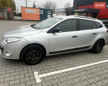 Серый Рено Меган, объемом двигателя 1.46 л и пробегом 232 тыс. км за 6900 $, фото 2 на Automoto.ua