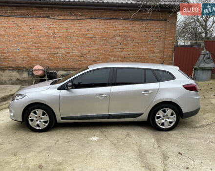 Сірий Рено Меган, об'ємом двигуна 1.46 л та пробігом 239 тис. км за 6700 $, фото 2 на Automoto.ua