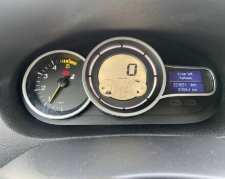 Рено Меган 2011 в Фастове на Automoto.ua Серый Рено Меган, объемом двигателя 1.5 л и пробегом 221 тыс. км за 7000 $, фото 4 на Automoto.ua