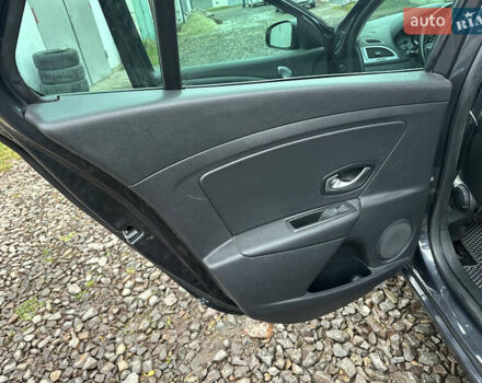 Серый Рено Меган, объемом двигателя 1.46 л и пробегом 232 тыс. км за 7650 $, фото 29 на Automoto.ua