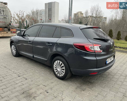 Серый Рено Меган, объемом двигателя 1.46 л и пробегом 350 тыс. км за 5850 $, фото 3 на Automoto.ua