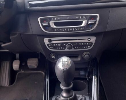 Серый Рено Меган, объемом двигателя 1.4 л и пробегом 254 тыс. км за 6800 $, фото 16 на Automoto.ua