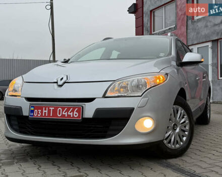 Сірий Рено Меган, об'ємом двигуна 1.6 л та пробігом 182 тис. км за 6699 $, фото 2 на Automoto.ua