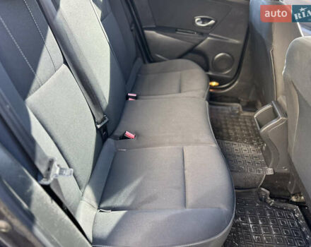 Серый Рено Меган, объемом двигателя 1.46 л и пробегом 337 тыс. км за 7200 $, фото 8 на Automoto.ua