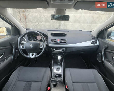 Серый Рено Меган, объемом двигателя 1.46 л и пробегом 274 тыс. км за 6300 $, фото 51 на Automoto.ua