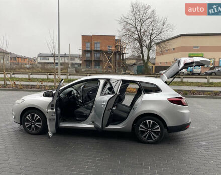 Сірий Рено Меган, об'ємом двигуна 1.46 л та пробігом 239 тис. км за 6600 $, фото 17 на Automoto.ua