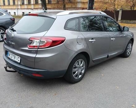 Серый Рено Меган, объемом двигателя 1.5 л и пробегом 285 тыс. км за 7000 $, фото 2 на Automoto.ua