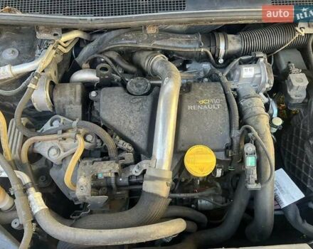 Рено Меган 2011 в Косове на Automoto.ua Серый Рено Меган, объемом двигателя 1.46 л и пробегом 254 тыс. км за 6999 $, фото 7 на Automoto.ua